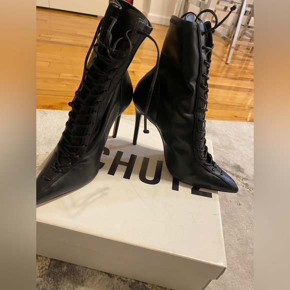 Schutz lace up boot heels - Picture 8 of 8